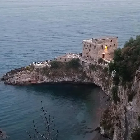 Mare E Limoni Erchie (Campania)